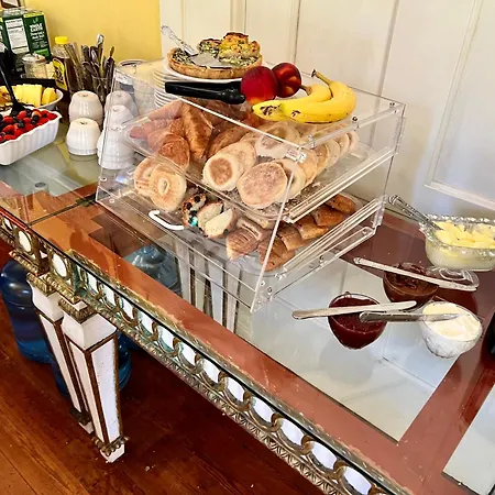 Creole Gardens Guesthouse&Inn-3